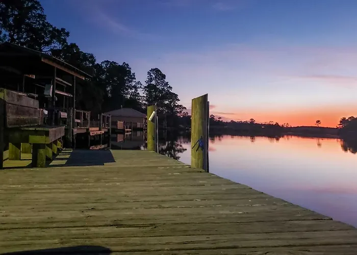 Hotel Pelican Splash Retreat On Bon Secour River! Gulf Shores